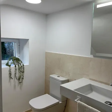 Vakantiehuis Casa Con Jardin Y Piscina En