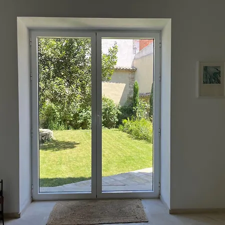 Vakantiehuis Casa Con Jardin Y Piscina En