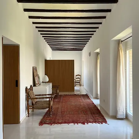 Casa Con Jardin Y Piscina En Córdoba