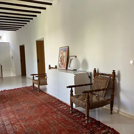 Casa Con Jardin Y Piscina En