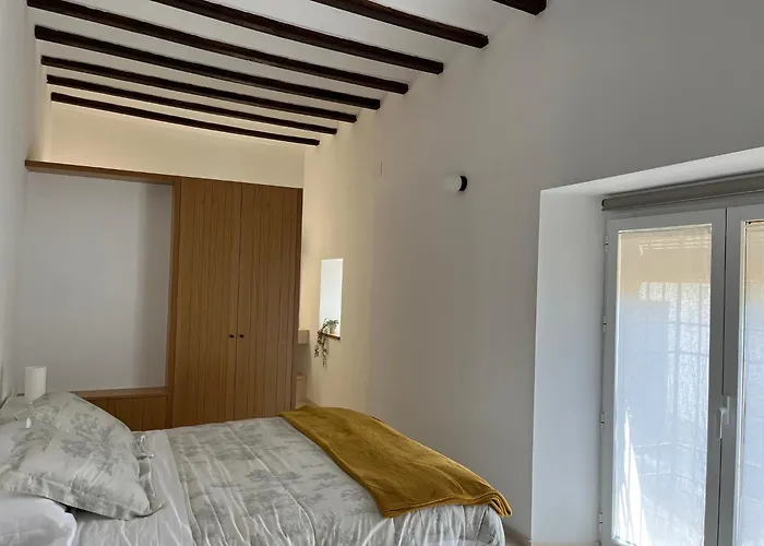 Casa Con Jardin Y Piscina En Cordoba