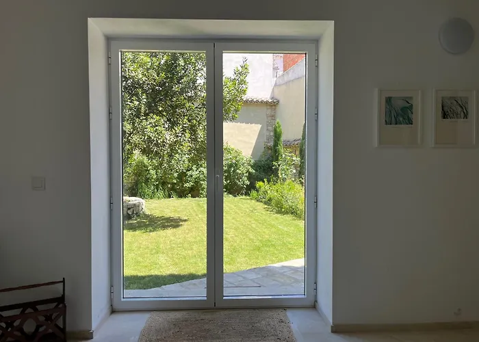 Prázdninový dům Casa Con Jardin Y Piscina En