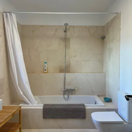 Ferienhaus Casa Con Jardin Y Piscina En *