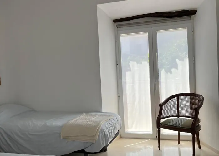 Casa Con Jardin Y Piscina En قرطبة