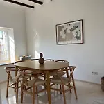 Holiday home Casa Con Jardin Y Piscina En *