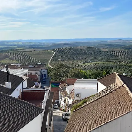 Casa Con Jardín Y Piscina En Сasa de vacaciones *