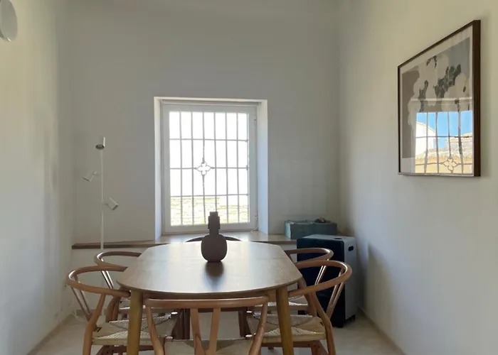 Casa Con Jardín Y Piscina En Сasa de vacaciones *