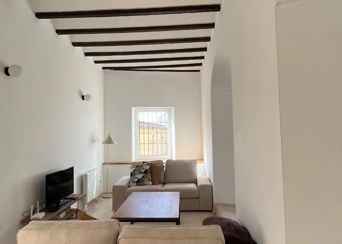 Casa Con Jardín Y Piscina En Córdoba